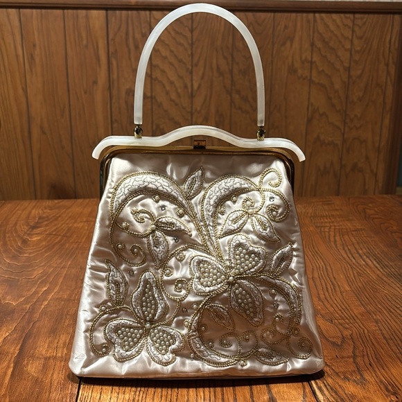 Charles S Kahn, Inc Handbag Vinyl Covered Satin W/Gold Thread Pearls & Diamonds - Picture 16 of 16